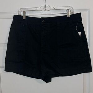 Old Navy High-Rise OG Chino 3.5” Inseam Black Shorts